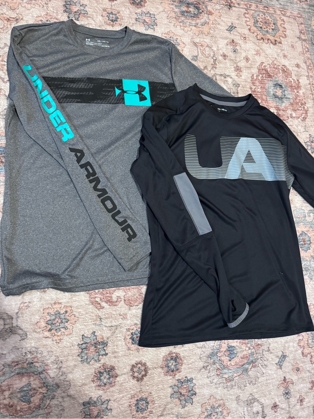 Under Armour Boys YXL Long Sleeve Tech Tee Set - set of 2